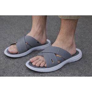 George Men’s Arch Support Sandals Gray Size 8 New with Tags - Super comfy sandal